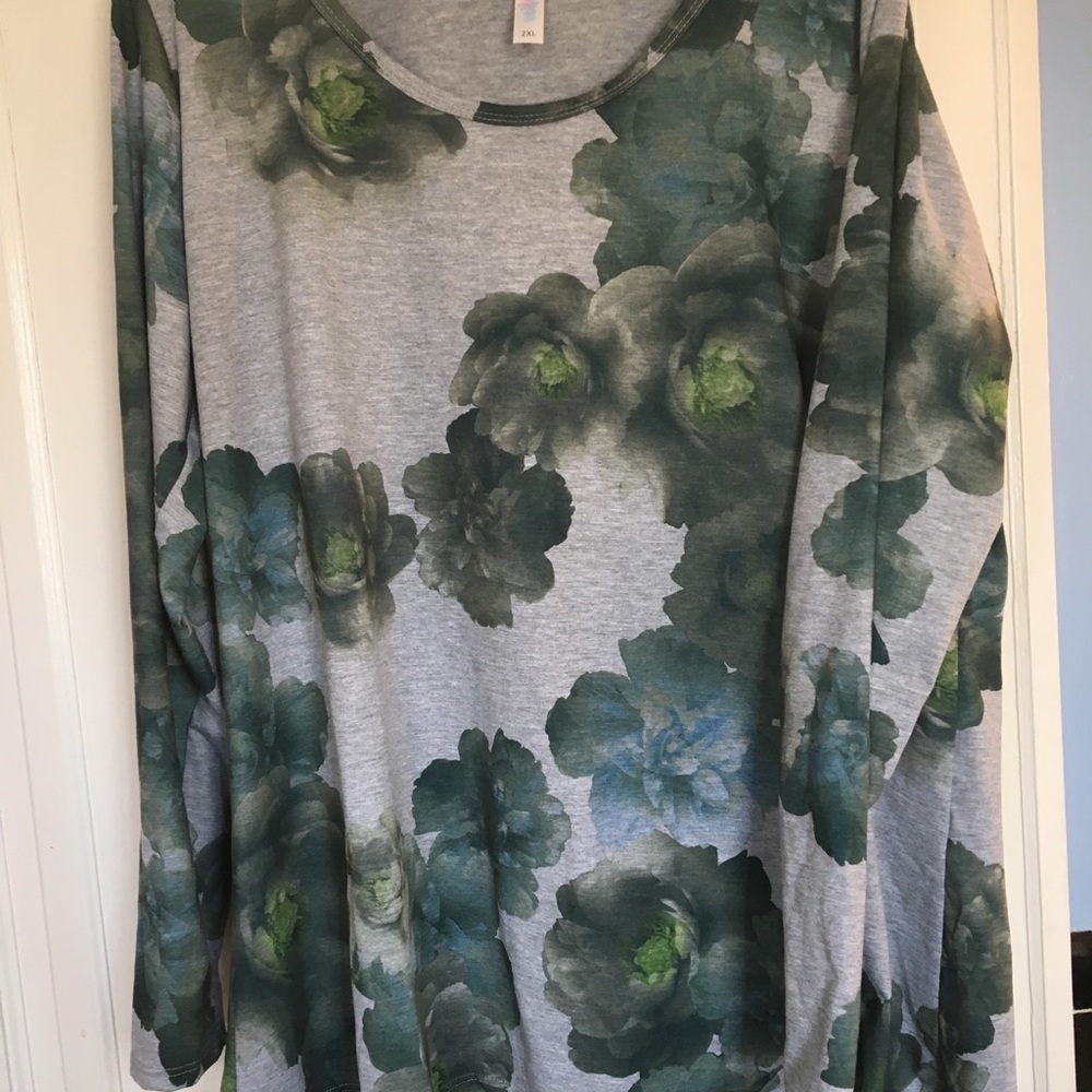 LuLaRoe Irma-2XL